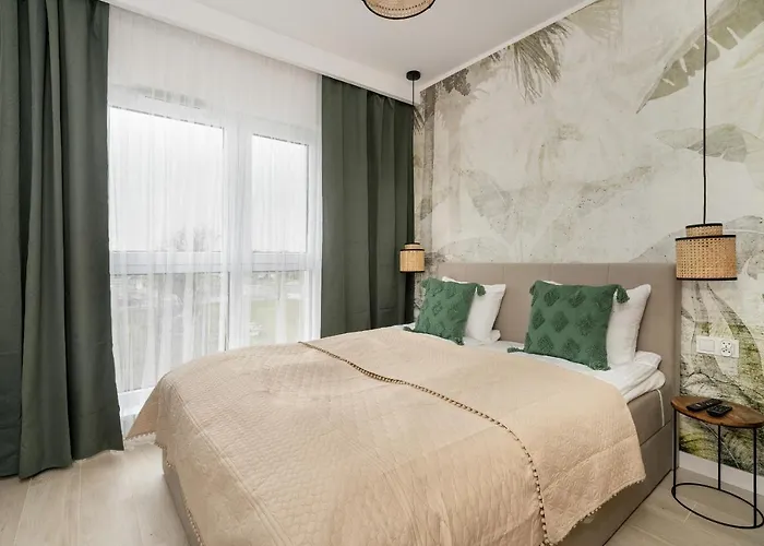 Tasteful Beige With Parking By Renters Apartamento *