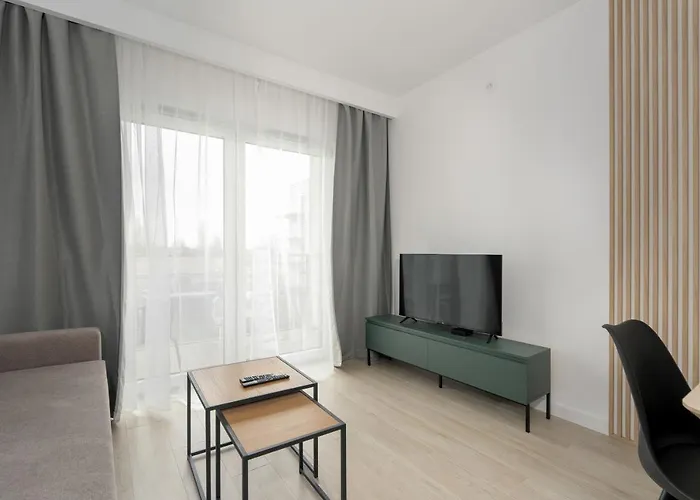 아파트 Tasteful Beige With Parking By Renters 포즈난