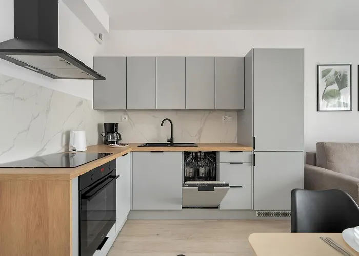 Apartamento Tasteful Beige With Parking By Renters Poznań